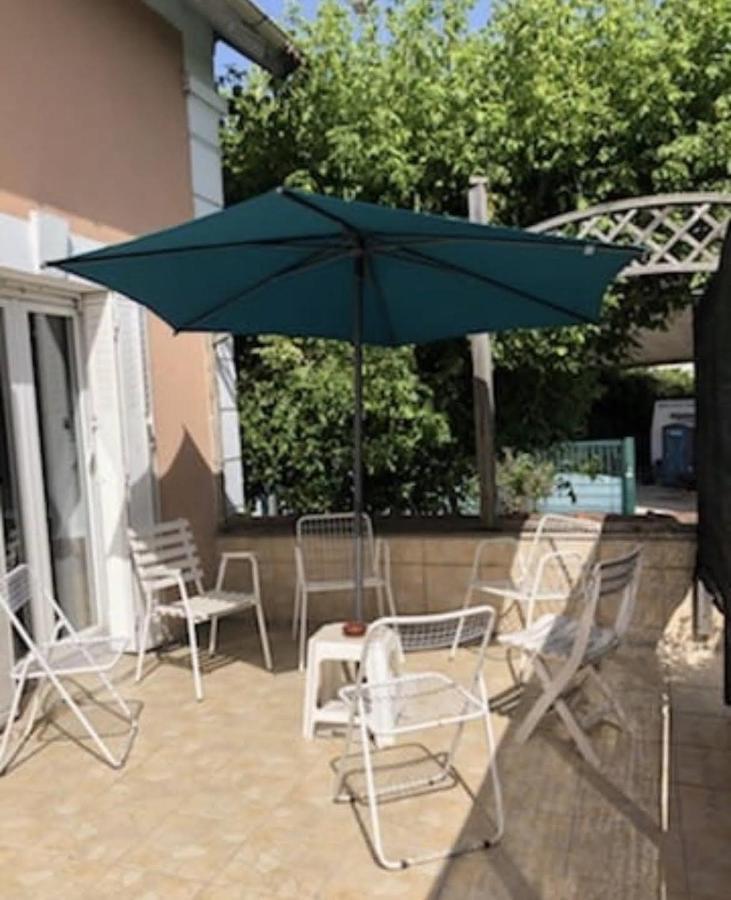 Residence Banlieue Parisienne Neuilly Dış mekan fotoğraf